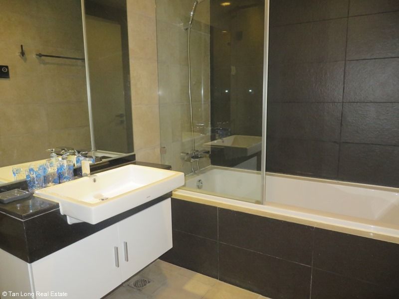 3 bedrooms Apartment in Ba Dinh, Ha Noi, Vietnam No. 6171