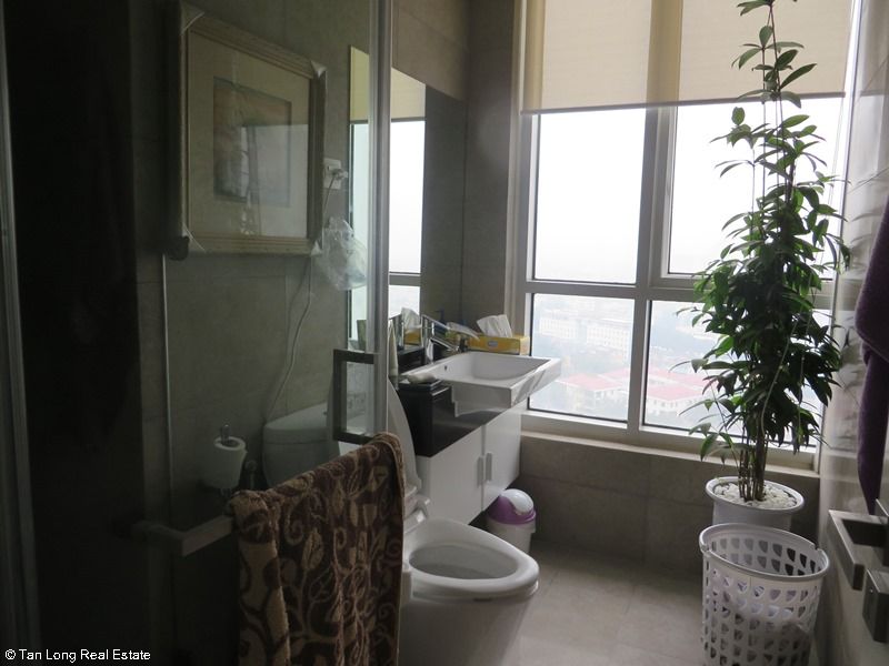 3 bedrooms Apartment in Ba Dinh, Ha Noi, Vietnam No. 6171