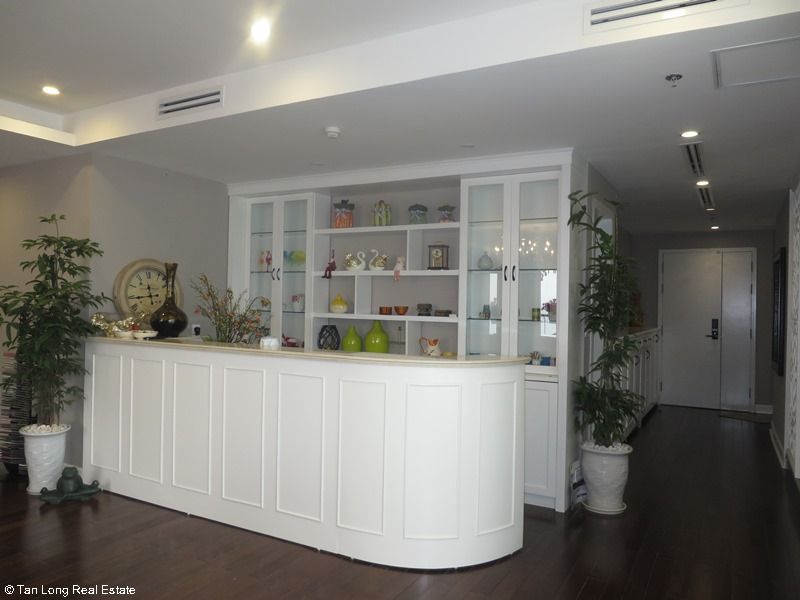 3 bedrooms Apartment in Ba Dinh, Ha Noi, Vietnam No. 6171