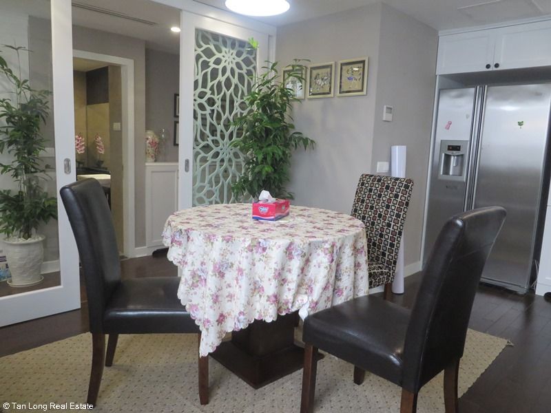 3 bedrooms Apartment in Ba Dinh, Ha Noi, Vietnam No. 6171