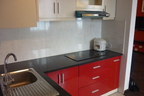 2 bedrooms Apartment in Cau Giay, Ha Noi, No. 6174 8