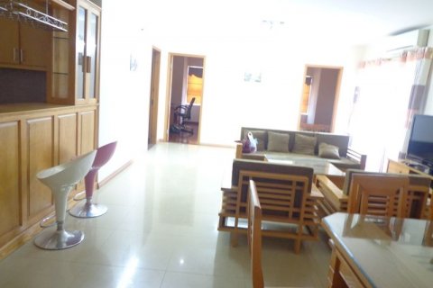 3 bedrooms Apartment in Dong Da, Ha Noi, No. 5409 3