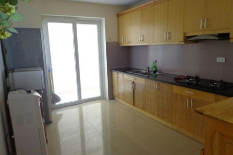 3 bedrooms Apartment in Dong Da, Ha Noi, No. 5409 5