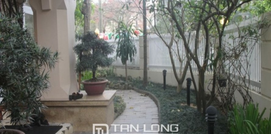 6 bedrooms Villa in Tay Ho, Ha Noi,  No. 3072