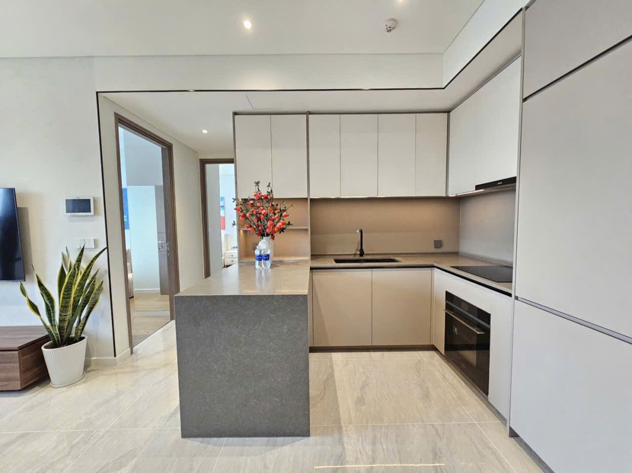 2 bedrooms Apartment in District 1, Ho Chi Minh, Vietnam No. 29538