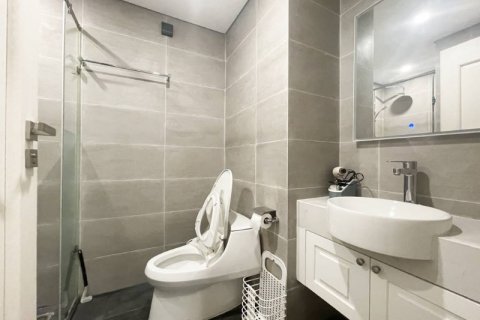 3 bedrooms Apartment in Tay Ho, Ha Noi, No. 2115 13