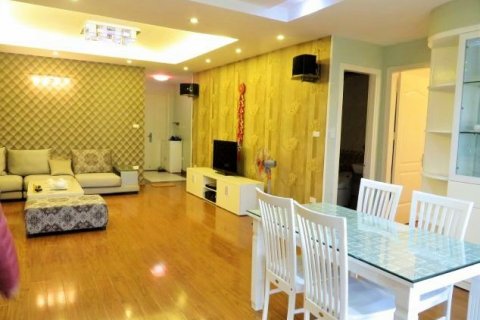 3 bedrooms Apartment in Tay Ho, Ha Noi, No. 6101 3