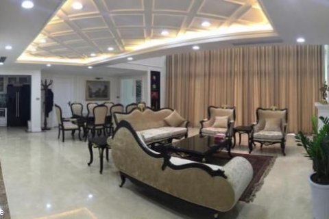 4 bedrooms Apartment in Cau Giay, Ha Noi, No. 5575