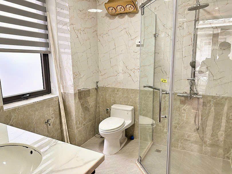 5 bedrooms Condo in Tay Ho, Ha Noi, Vietnam No. 18063