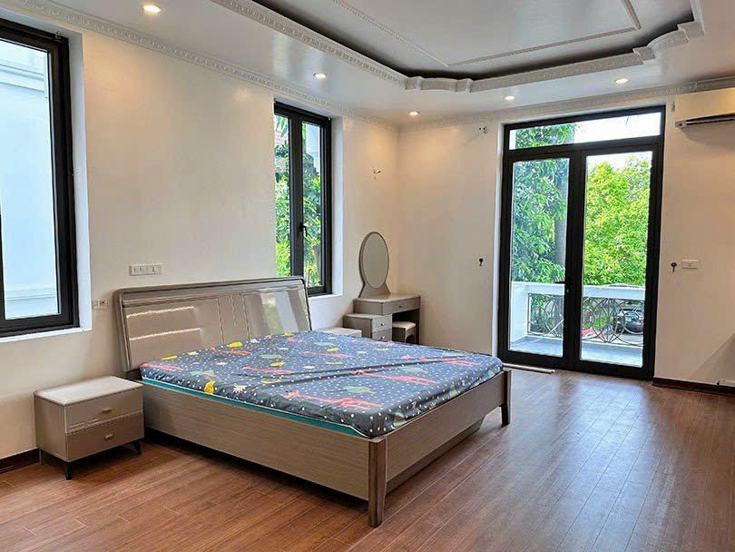5 bedrooms Condo in Tay Ho, Ha Noi, Vietnam No. 18063