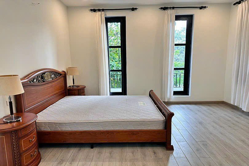 5 bedrooms Condo in Tay Ho, Ha Noi, Vietnam No. 18062
