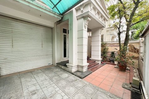4 bedrooms Condo  in Tay Ho, Ha Noi,  No. 18061 2