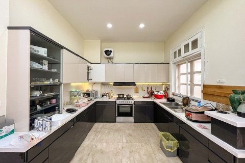 4 bedrooms Condo  in Tay Ho, Ha Noi,  No. 18061 6