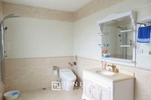 Вилла с 4 спальнями в Лонгбьен, Ханой , № 4787 7