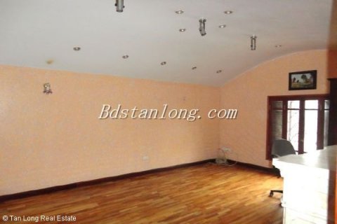 5 bedrooms House in Cau Giay, Ha Noi, No. 7627 8