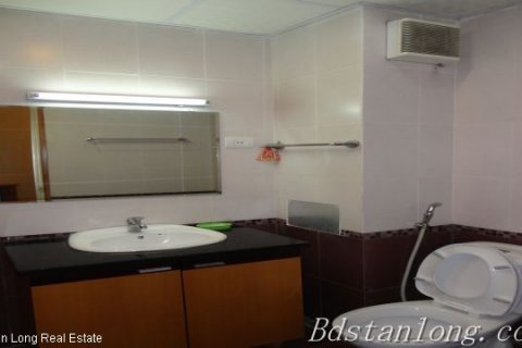 3 bedrooms Apartment in Nam Tu Liem, Ha Noi, No. 7625 7