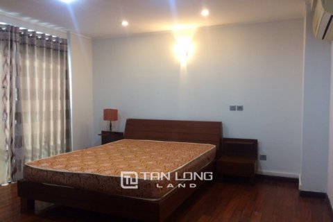 3 bedrooms Apartment in Tay Ho, Ha Noi, No. 2676 5