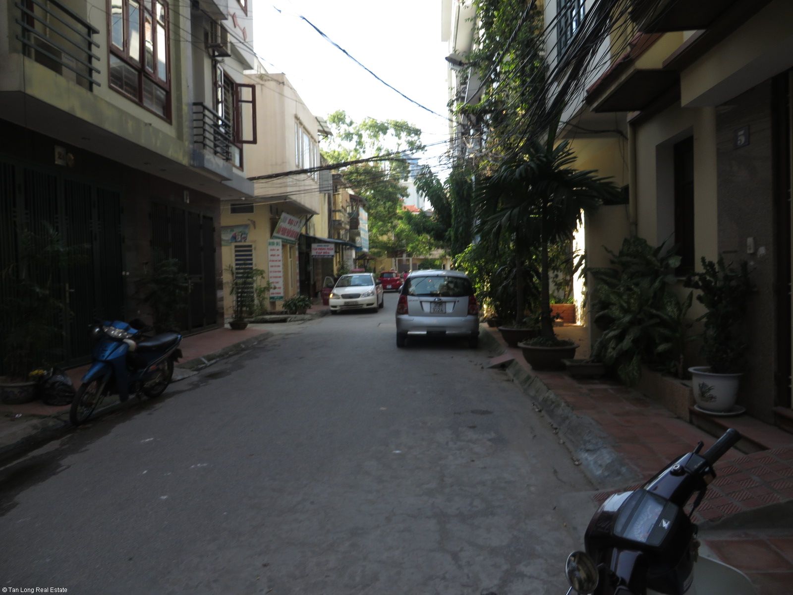 5m2 House in Dong Da, Ha Noi, Vietnam No. 6987