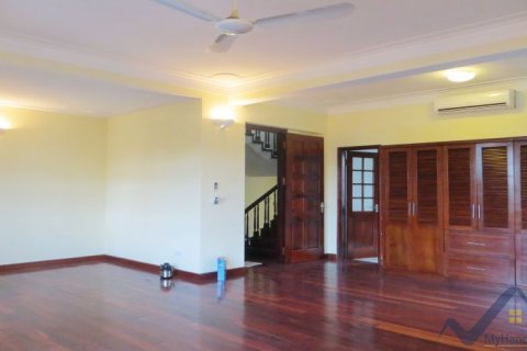 6 bedrooms Villa in Tay Ho, Ha Noi, No. 20155 13