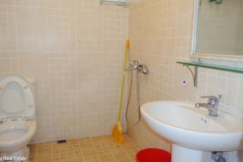 3 bedrooms Apartment in Dong Da, Ha Noi, No. 6639 13