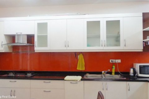 3 bedrooms Apartment in Dong Da, Ha Noi, No. 6639 6