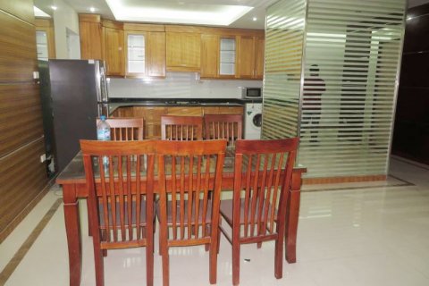 3 bedrooms Apartment in Dong Da, Ha Noi, No. 6640 4