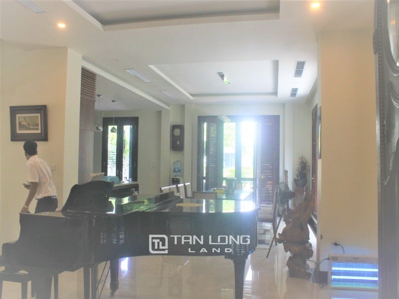 4 bedrooms Villa in Long Bien, Ha Noi, Vietnam No. 2548