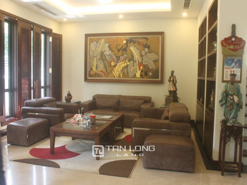 4 bedrooms Villa in Long Bien, Ha Noi, Vietnam No. 2548