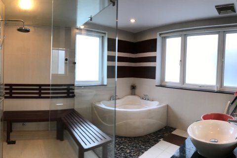 6 bedrooms Villa in Nha Trang, No. 17108 11