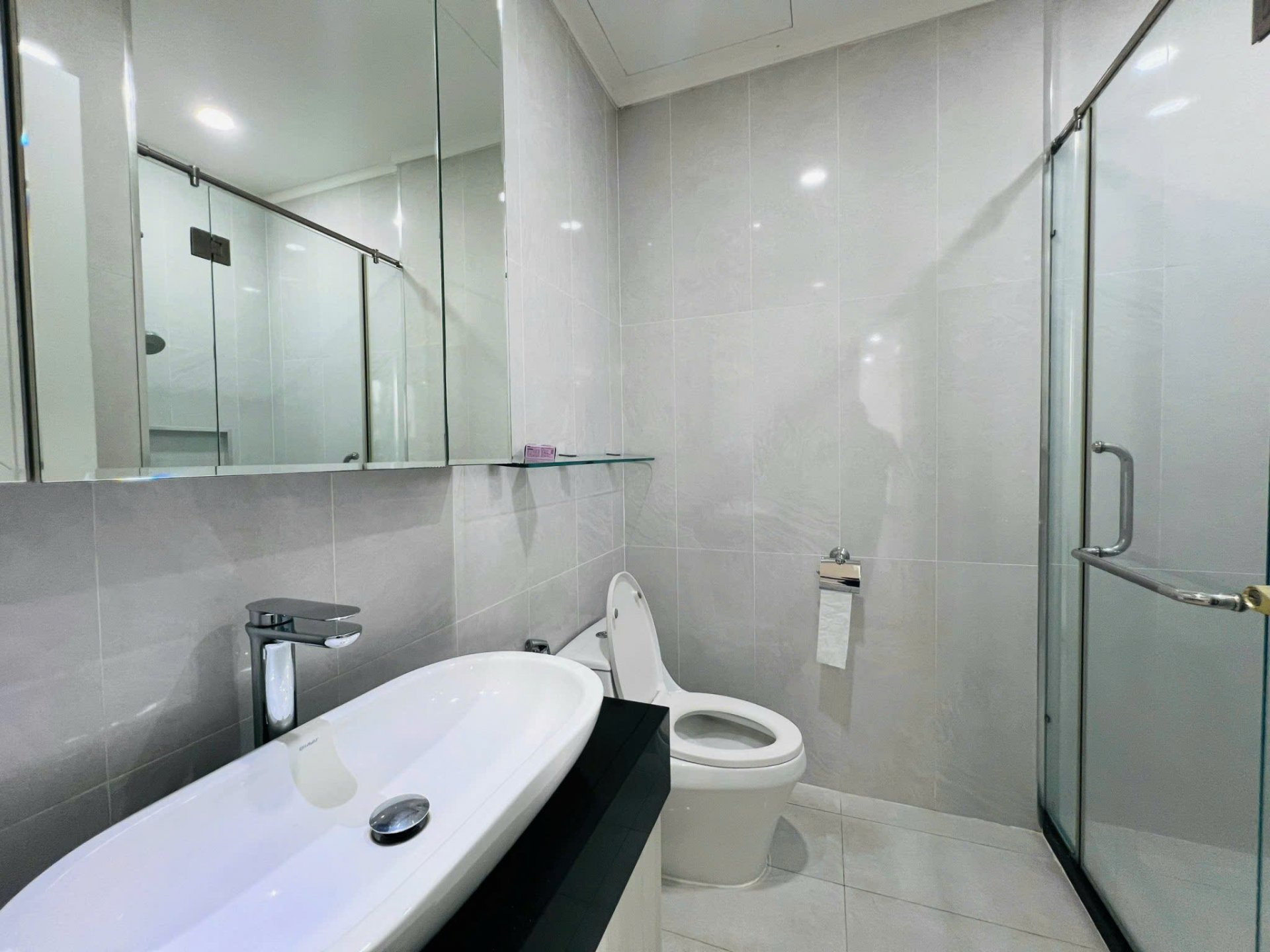Condo in Thu Duc, Ho Chi Minh, Vietnam No. 25419