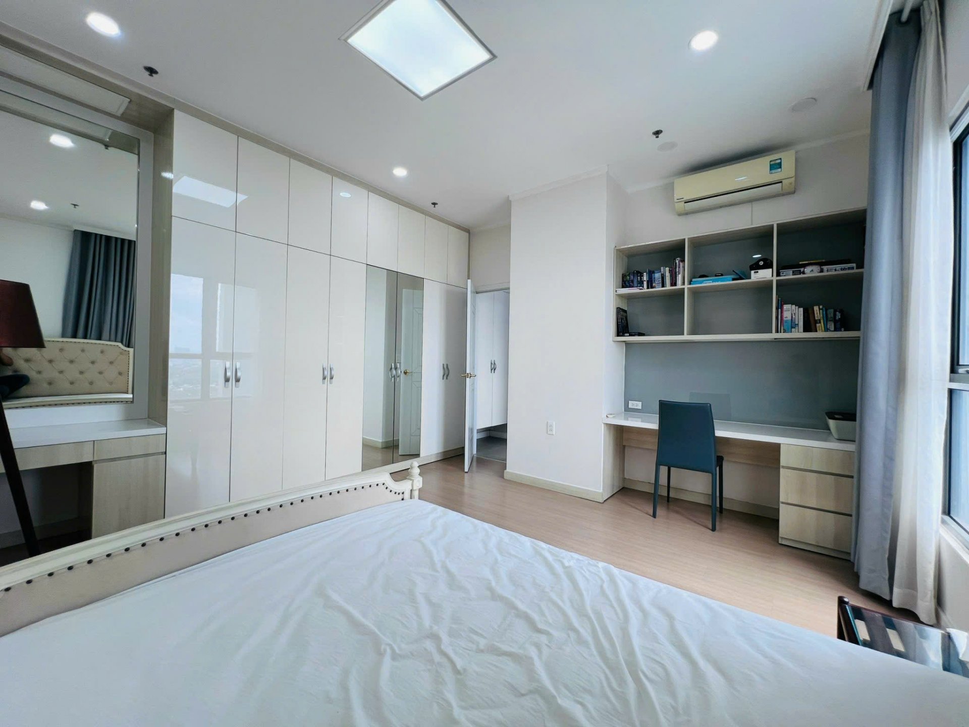 Condo in Thu Duc, Ho Chi Minh, Vietnam No. 25419