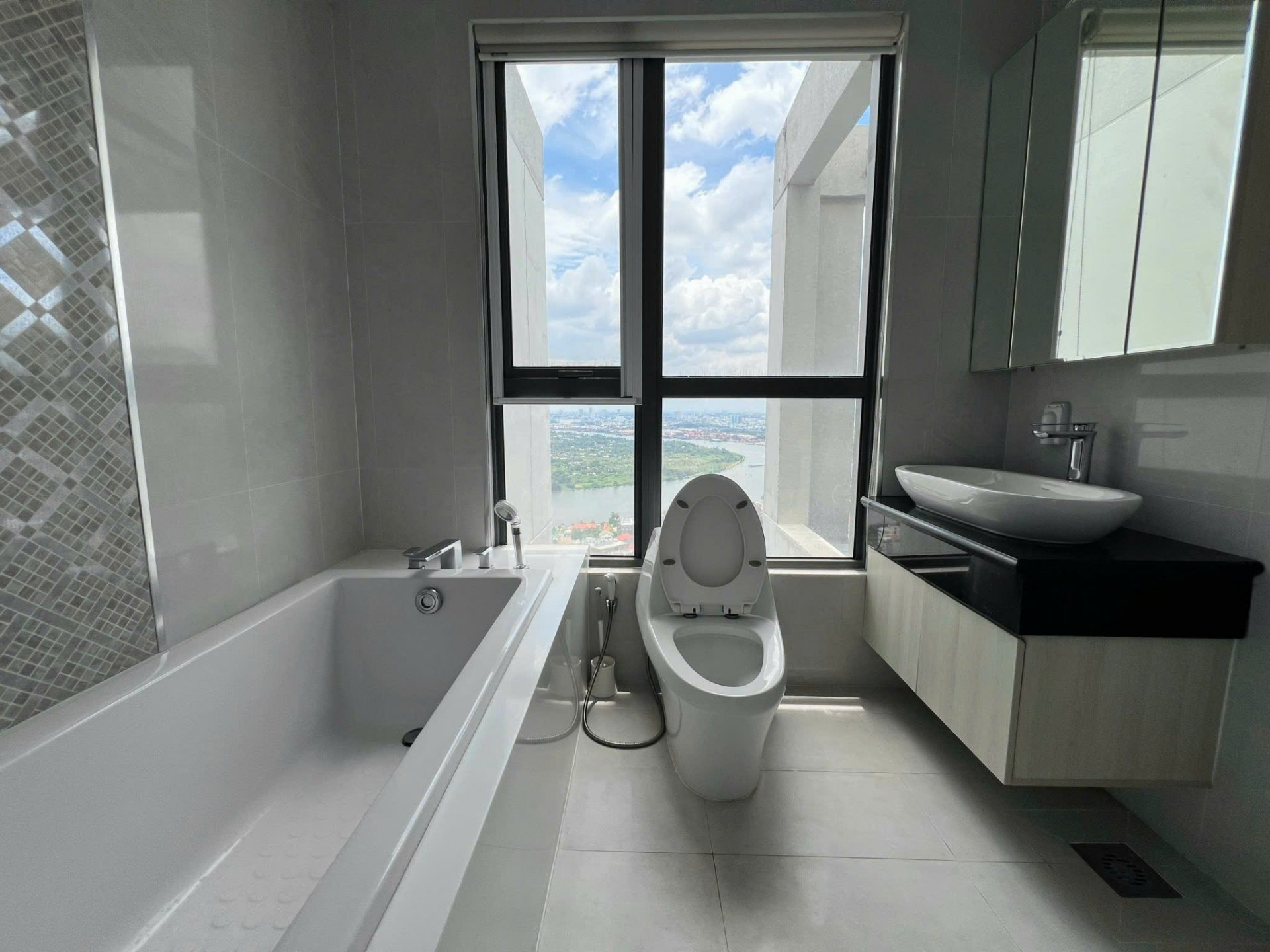 Condo in Thu Duc, Ho Chi Minh, Vietnam No. 25419