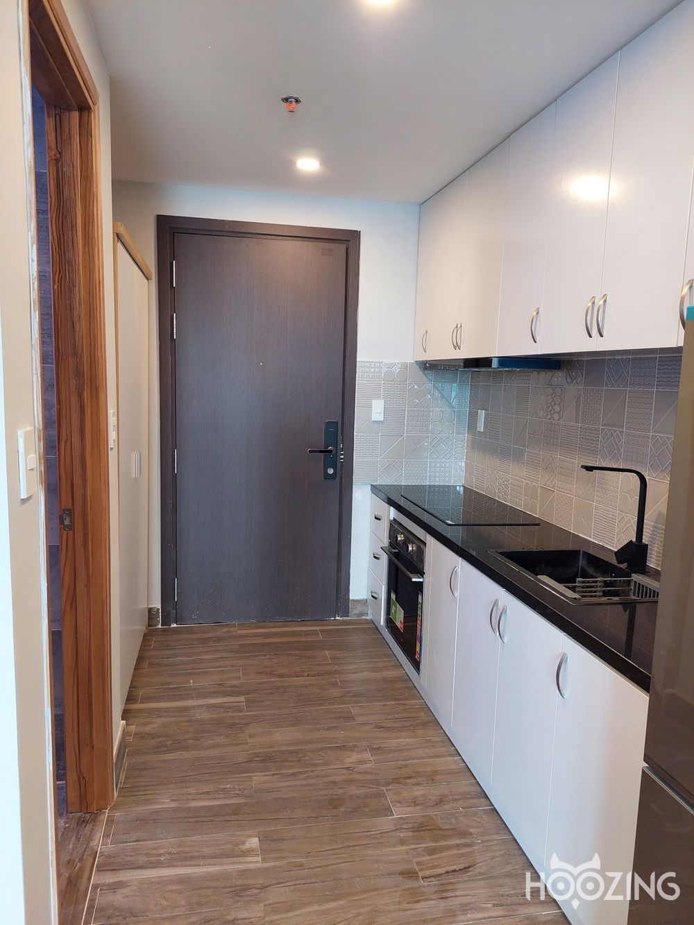 Studio Apartment in District 4, Ho Chi Minh, Vietnam No. 21043
