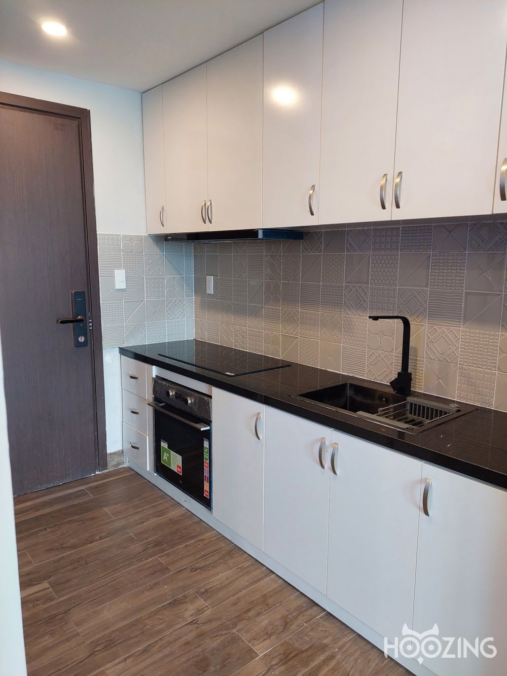 Studio Apartment in District 4, Ho Chi Minh, Vietnam No. 21043