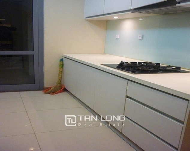 2 bedrooms Apartment in Dong Da, Ha Noi, Vietnam No. 3754