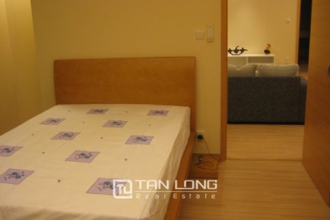 3 bedrooms Apartment in Dong Da, Ha Noi, No. 3759 2