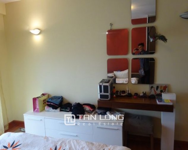 3 bedrooms Apartment in Tay Ho, Ha Noi, Vietnam No. 1869