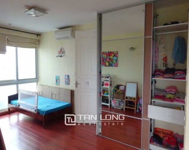 3 bedrooms Apartment in Tay Ho, Ha Noi, Vietnam No. 1869