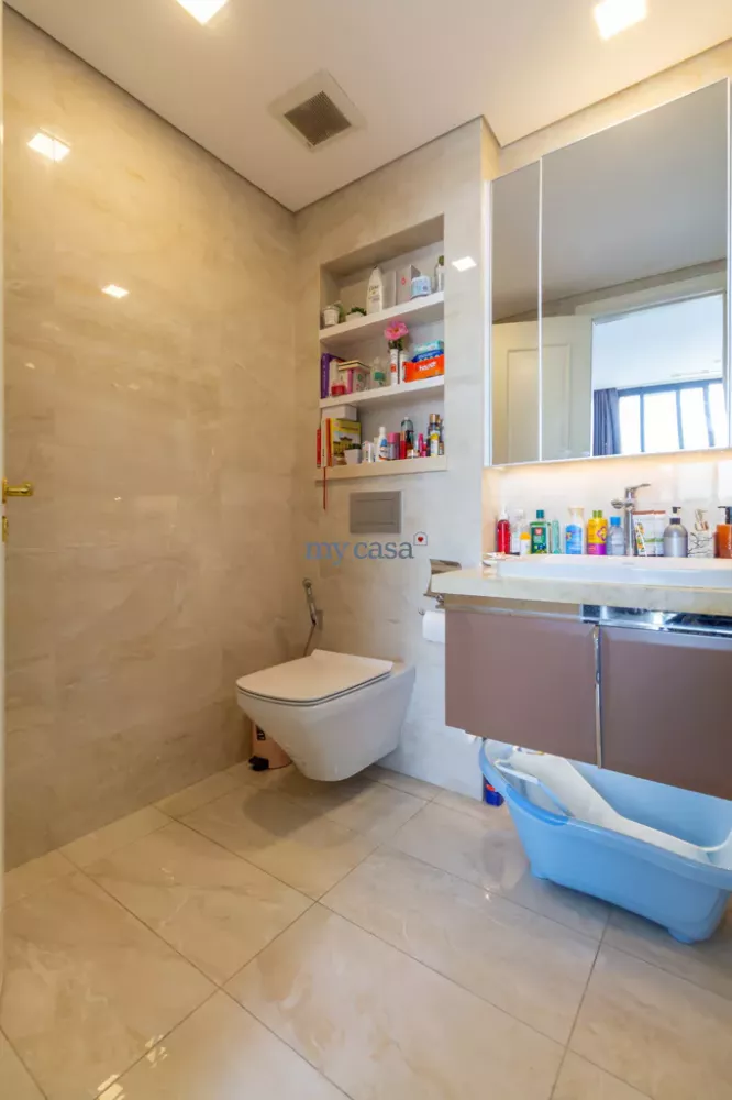 3 bedrooms Apartment in District 1, Ho Chi Minh, Vietnam No. 12153