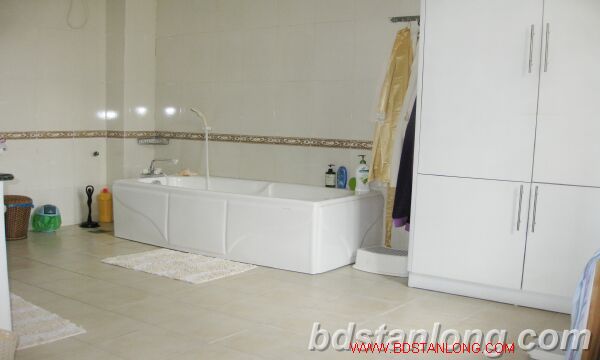 4 bedrooms Villa in Tay Ho, Ha Noi, Vietnam No. 7964