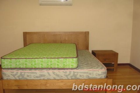 4 bedrooms Apartment in Tay Ho, Ha Noi, No. 7702 8
