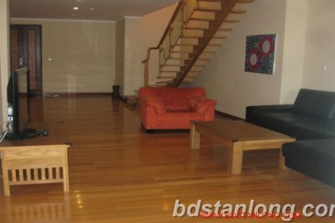 4 bedrooms Apartment in Tay Ho, Ha Noi, No. 7702 2
