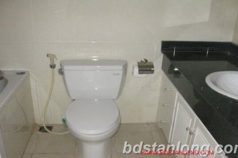 4 bedrooms Apartment in Tay Ho, Ha Noi, No. 7702 9