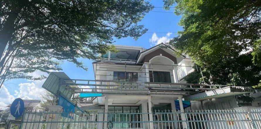 Studio Villa in District 7, Ho Chi Minh, No. 17761