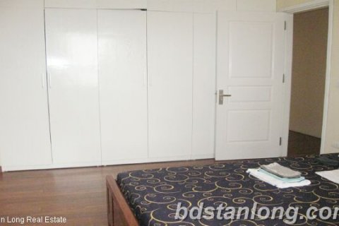 3 bedrooms Apartment in Dong Da, Ha Noi, No. 8235 11