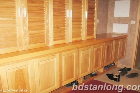3 bedrooms Apartment in Dong Da, Ha Noi,  No. 8233