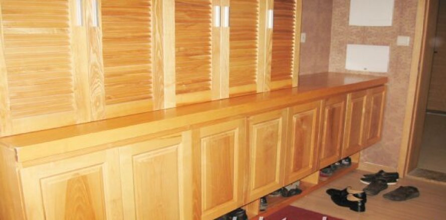 3 bedrooms Apartment in Dong Da, Ha Noi, No. 8233