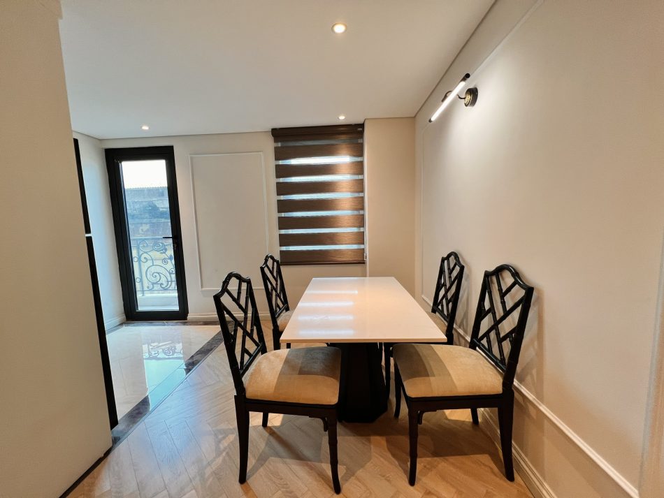2 bedrooms Apartment in Hoan Kiem, Ha Noi, Vietnam No. 18093