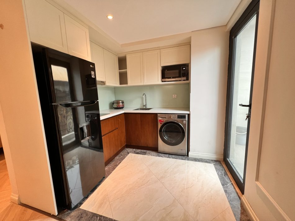 2 bedrooms Apartment in Hoan Kiem, Ha Noi, Vietnam No. 18093