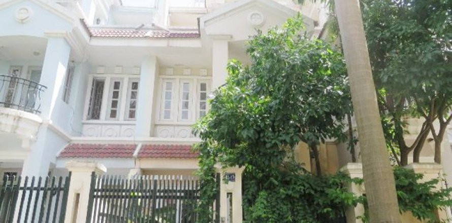 4 bedrooms Villa in Tay Ho, Ha Noi, No. 6895